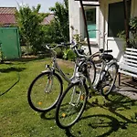 Apartment Am Teich Raben Steinfeld