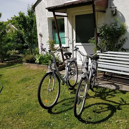 Lägenhet Gaestehaus Am Teich *