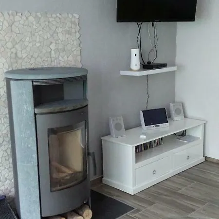 Gaestehaus Am Teich * Raben Steinfeld