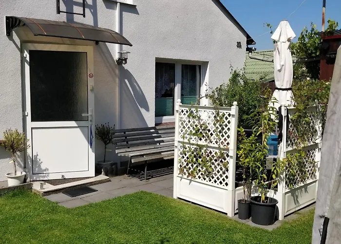 Apartamento Gaestehaus Am Teich Raben Steinfeld